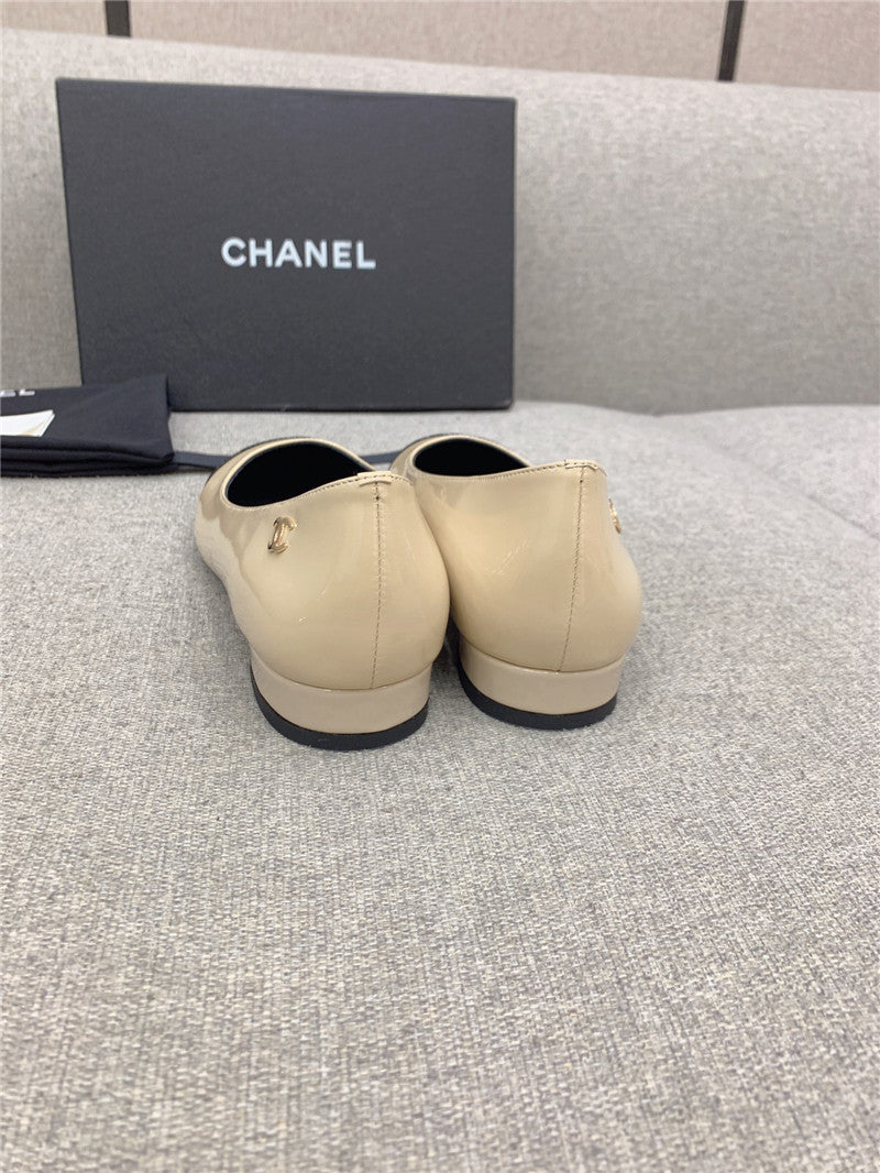 High Quality Luxury Chanel New Flat Shoes – Style 45446 product detail
