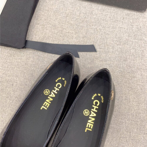 High Quality Luxury Chanel New Flat Shoes – Style 68038 product detail