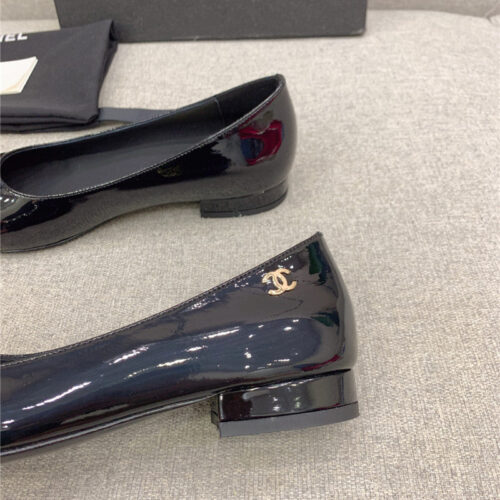 High Quality Luxury Chanel New Flat Shoes – Style 68038 product detail