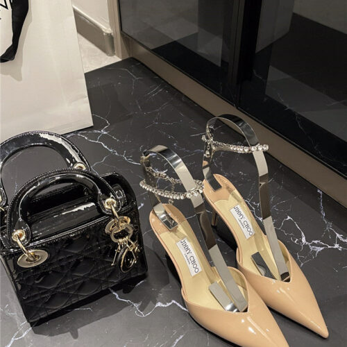 High Quality Luxury Jimmy Choo Patent-Leather Crystal Chain Pumps – Style 27191 product detail