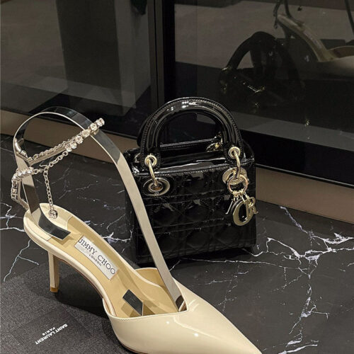 High Quality Luxury Jimmy Choo Patent-Leather Crystal Chain Pumps product detail