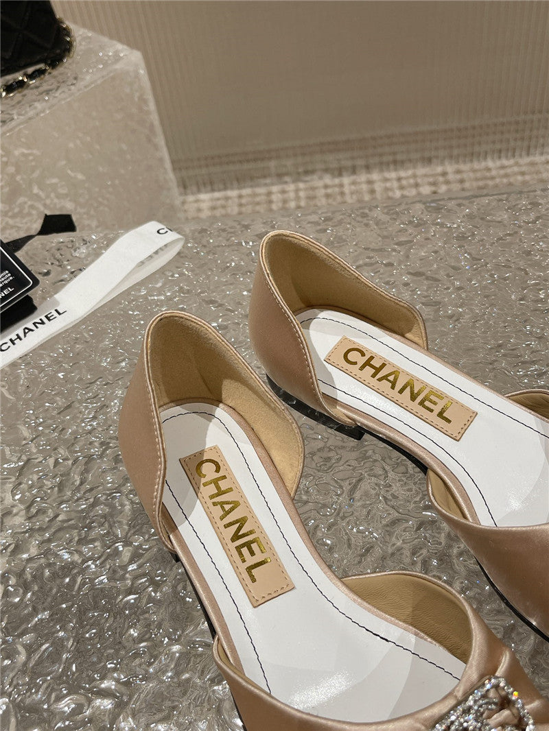 High Quality Luxury Chanel Explosion Diamond Buckle Hollow Sandals product detail
