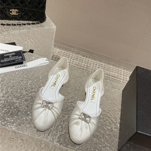 High Quality Luxury Chanel Explosion Diamond Buckle Hollow Sandals – Style 17958 alternate view