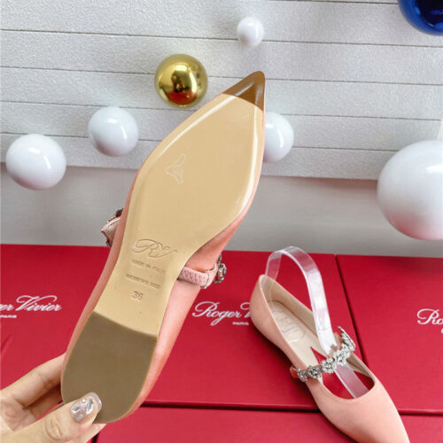 High Quality Luxury Roger Vivier Wedding Shoes Snow Diamond Series High Heels – Style 49908 product detail