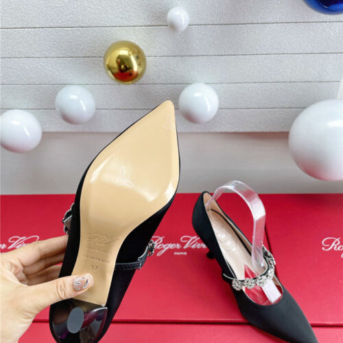 High Quality Luxury Roger Vivier Wedding Shoes Snow Diamond Series High Heels – Style 43124 product detail
