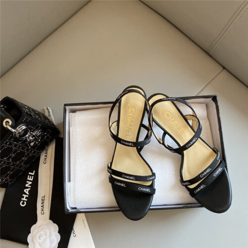 High Quality Luxury Chanel Middle-Aged Series Logo Strappy High-Heeled Sandals product detail
