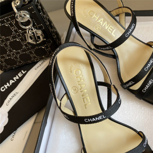 High Quality Luxury Chanel Middle-Aged Series Logo Strappy High-Heeled Sandals product detail