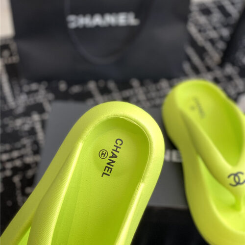 High Quality Luxury Chanel Explosive Style Muffin Sandals And Slippers – Style 32614 product detail