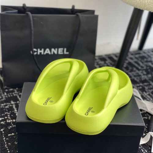 High Quality Luxury Chanel Explosive Style Muffin Sandals And Slippers – Style 32614 product detail