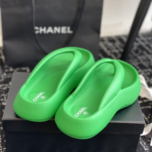 High Quality Luxury Chanel Explosive Style Muffin Sandals And Slippers – Style 63686 product detail