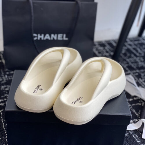 High Quality Luxury Chanel Explosive Style Muffin Sandals And Slippers – Style 60294 product detail