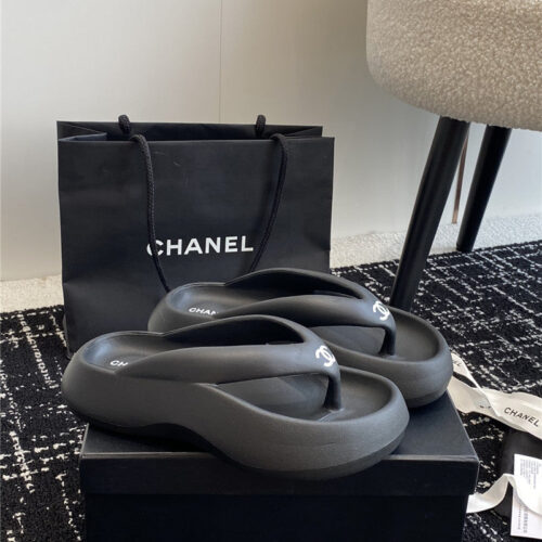 High Quality Luxury Chanel Explosive Style Muffin Sandals And Slippers – Style 19046