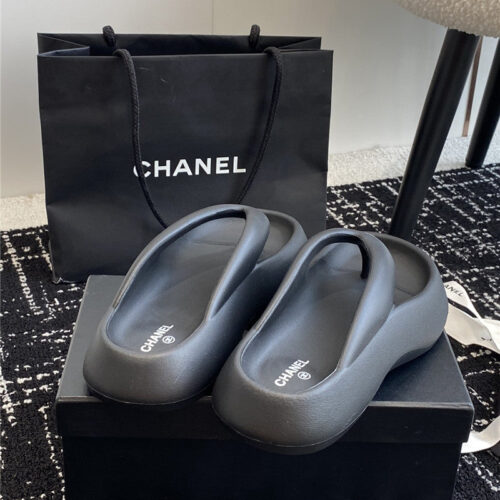 High Quality Luxury Chanel Explosive Style Muffin Sandals And Slippers – Style 19046 product detail