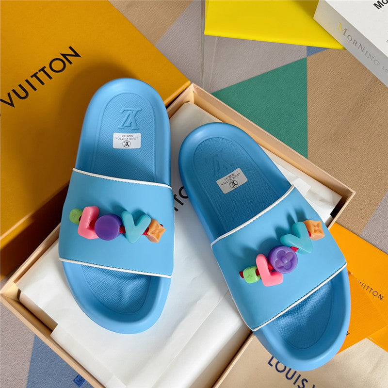 High Quality Luxury Louis Vuitton Monogram Diy Decorative Slippers – Style 45443 product detail
