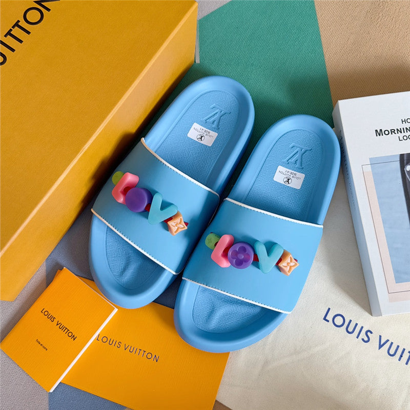 High Quality Luxury Louis Vuitton Monogram Diy Decorative Slippers – Style 45443 product detail