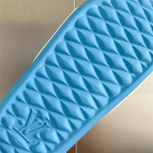 High Quality Luxury Louis Vuitton Monogram Diy Decorative Slippers – Style 45443 product detail
