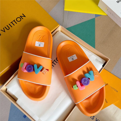 High Quality Luxury Louis Vuitton Monogram Diy Decorative Slippers – Style 43747 product detail