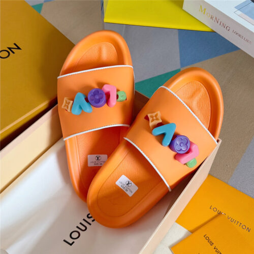 High Quality Luxury Louis Vuitton Monogram Diy Decorative Slippers – Style 43747 product detail