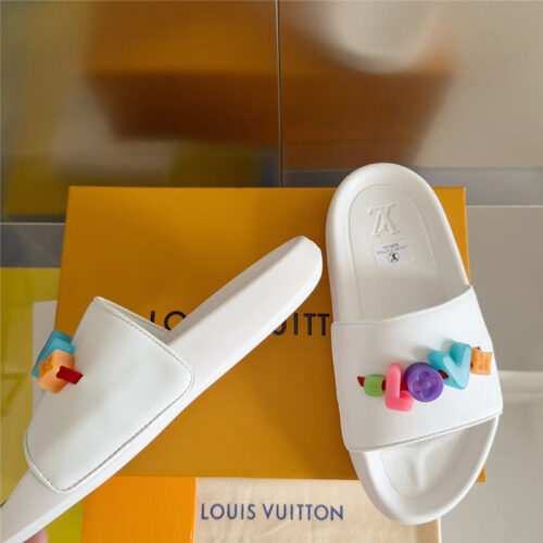 High Quality Luxury Louis Vuitton Monogram Diy Decorative Slippers – Style 09283 product detail