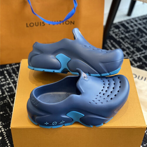 High Quality Luxury Louis Vuitton New Shark Slippers – Style 29571 product detail