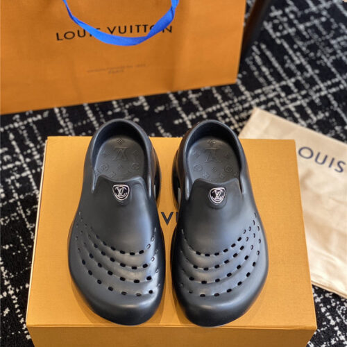 High Quality Luxury Louis Vuitton New Shark Slippers – Style 62339 product detail