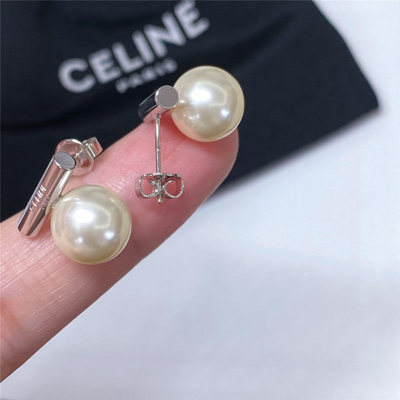 High Quality Luxury Celine Pearl Stud Earrings product detail