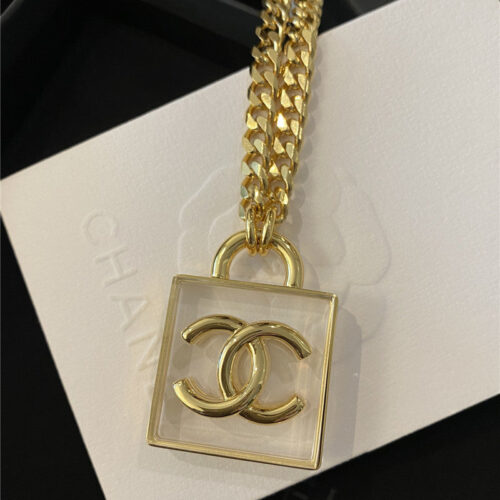 High Quality Luxury Chanel Classic Full Logo Border Necklace alternate view