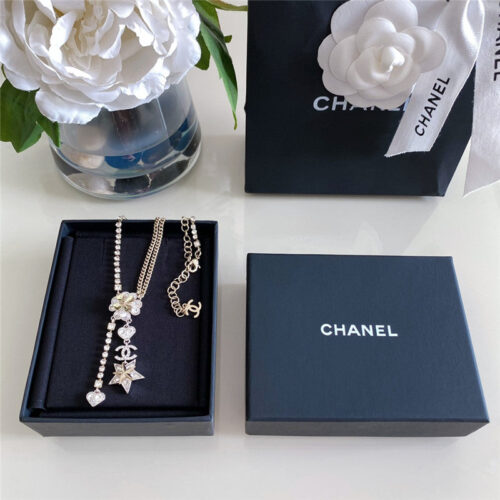 High Quality Luxury Chanel Four Leaf Flower Double C Star Love Necklace alternate view