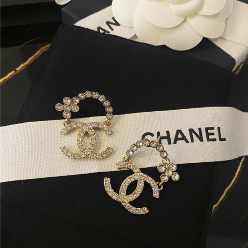 High Quality Luxury Chanel Swarovski Crystal Diamond Earrings product detail
