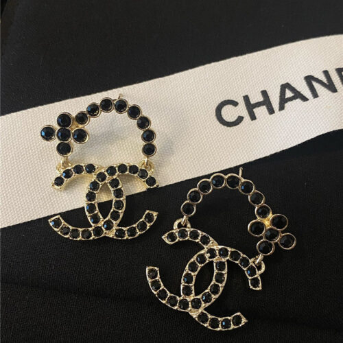 High Quality Luxury Chanel Swarovski Crystal Diamond Earrings product detail