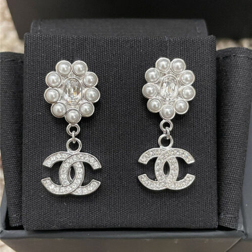 High Quality Luxury Chanel Handmade Workshop Earrings product detail