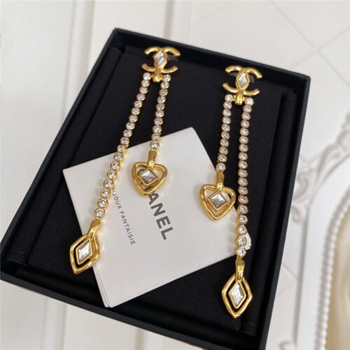 High Quality Luxury Chanel Shaped Crystal Double C Tassel Earrings product detail