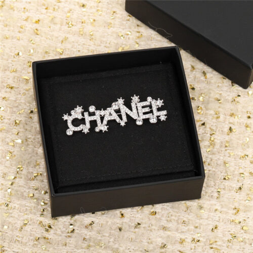 High Quality Luxury Chanel Letter Crystal Brooch alternate view