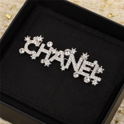 High Quality Luxury Chanel Letter Crystal Brooch