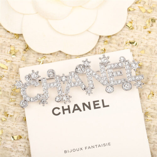 High Quality Luxury Chanel Letter Crystal Brooch product detail