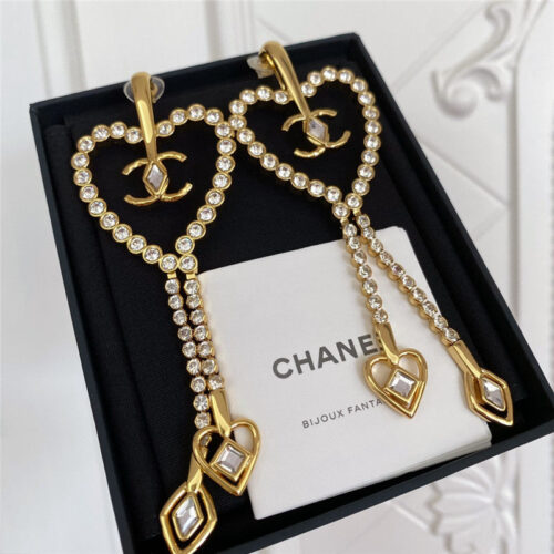 High Quality Luxury Chanel Small Incense Ear Clip product detail