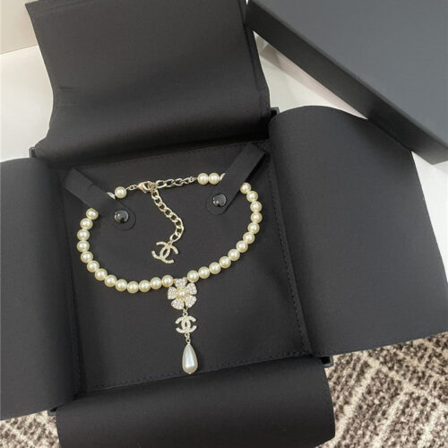 High Quality Luxury Chanel Potted Flower Pearl Necklace