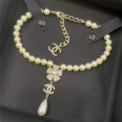High Quality Luxury Chanel Potted Flower Pearl Necklace alternate view