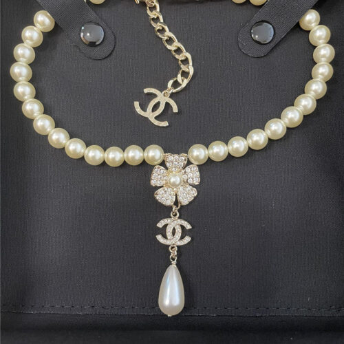 High Quality Luxury Chanel Potted Flower Pearl Necklace product detail