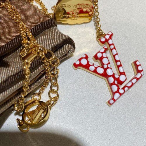 High Quality Luxury Louis Vuitton Classic Polka Dot Element Necklace – Style 51120 product detail