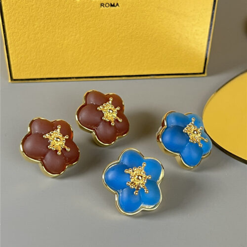 High Quality Luxury Fendi Flower Stud Earrings product detail