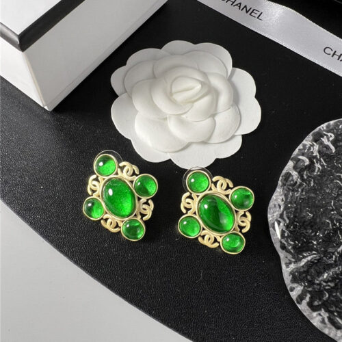 High Quality Luxury Chanel Second-Hand Glass Earrings – Style 50418 product detail
