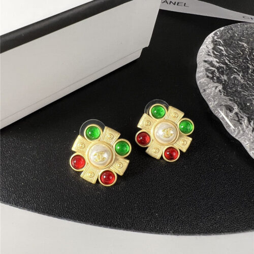 High Quality Luxury Chanel Second-Hand Glass Earrings