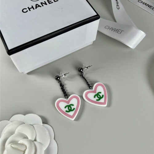 High Quality Luxury Chanel Love Black Chain Earrings