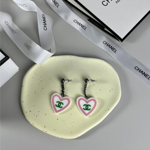 High Quality Luxury Chanel Love Black Chain Earrings product detail