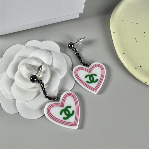 High Quality Luxury Chanel Love Black Chain Earrings product detail
