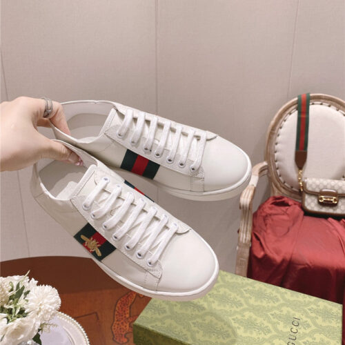 High Quality Luxury Gucci Classic Sports Lace-Up White Shoes – Style 44787 product detail