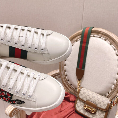 High Quality Luxury Gucci Classic Sports Lace-Up White Shoes – Style 77555 product detail