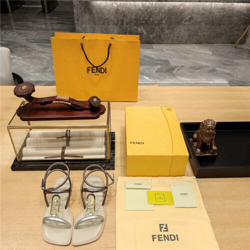 High Quality Luxury Fendi Flat Beach Sandals – Style 99955 alternate view