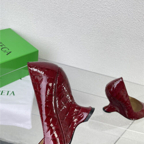 High Quality Luxury Bottega Veneta Puntas Wedge Pumps product detail